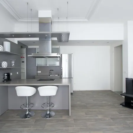 Apartment Pelican - Apt. Near Eiffel Tower *