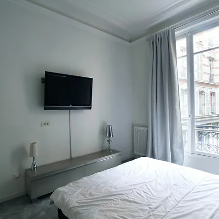 Pelican - Apt. Near Eiffel Tower 公寓